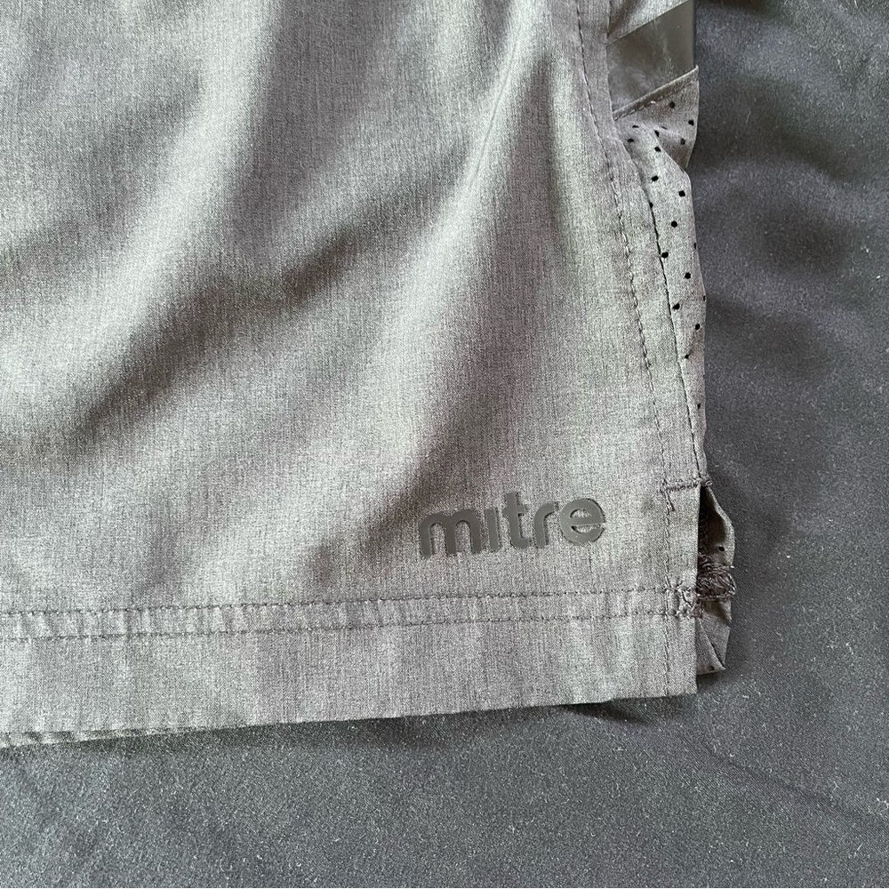 Mitre Bundle Dark Gray Athletic Workout Shorts Si… - image 3